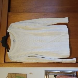 Cable knit tunic sz medium